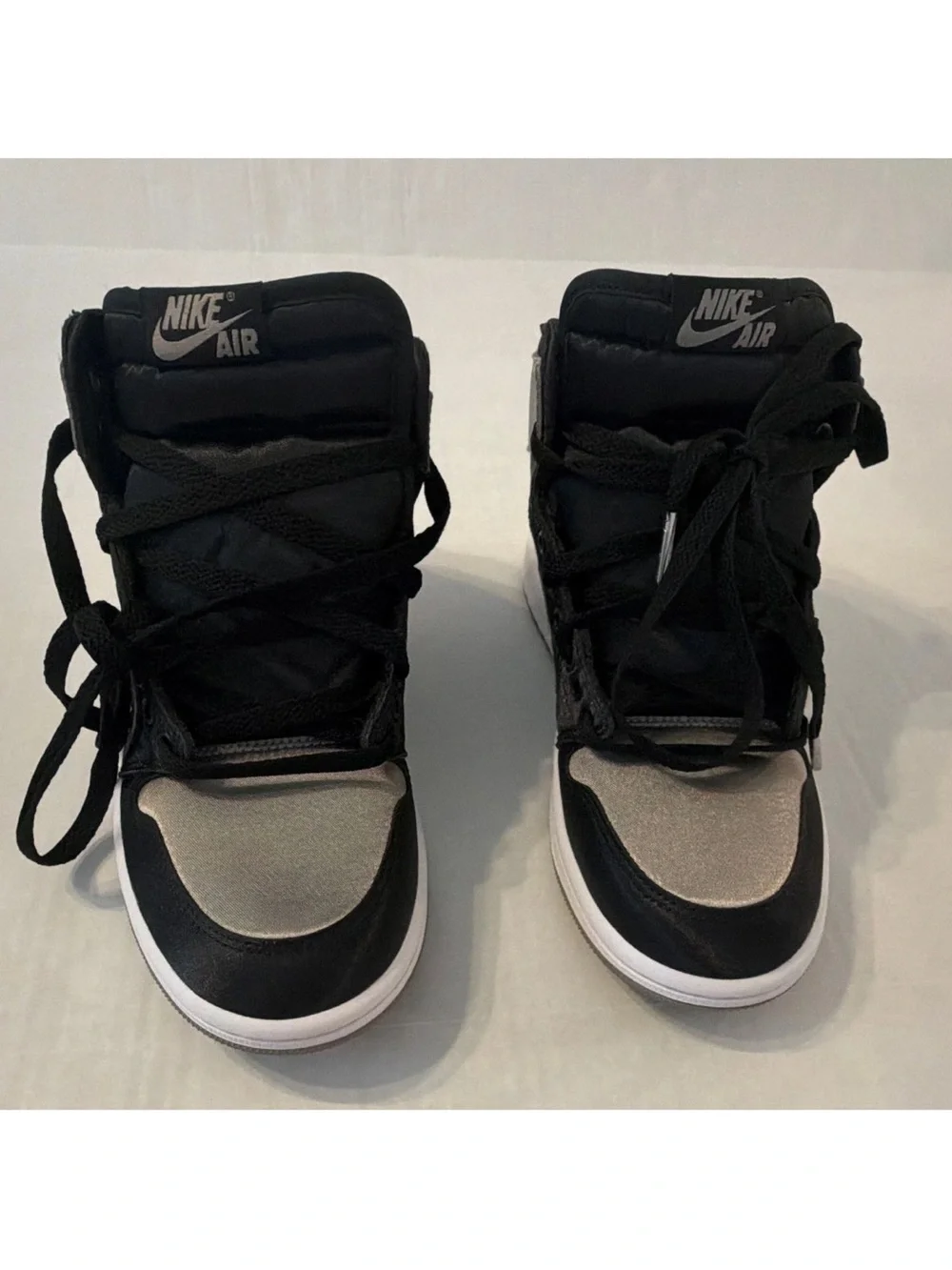 Nike Jordan 1 Retro High OG Size 6.5
